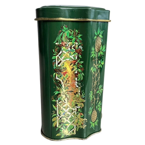 Vintage 1981 Christmas Tin England Holiday Tea 1981 Green Gold Trim Avon 5"x4" - Picture 2 of 11